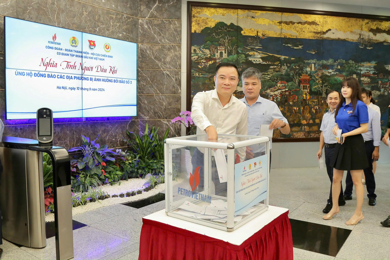 Petrovietnam ủng hộ đồng bào các địa phương bị ảnh hưởng bởi bão số 3 