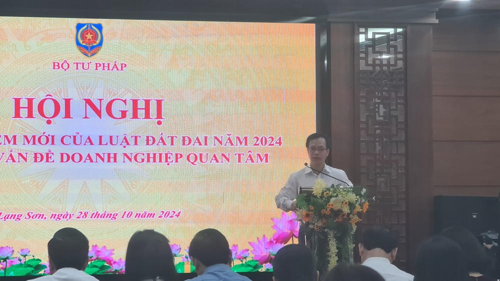 Lạng Sơn tổ chức Hội nghị tập huấn điểm mới của Luật Đất đai năm 2024