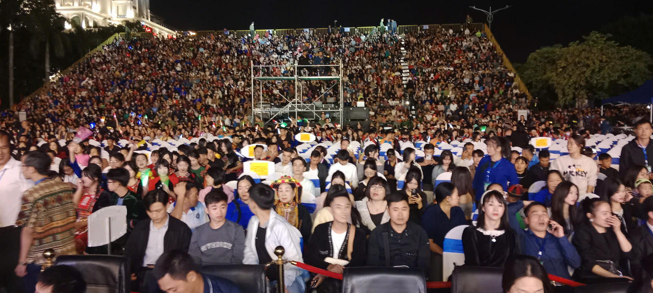 Khai mạc Ngày hội Văn hóa, Thể thao và Du lịch các dân tộc vùng Đông Bắc lần thứ XI