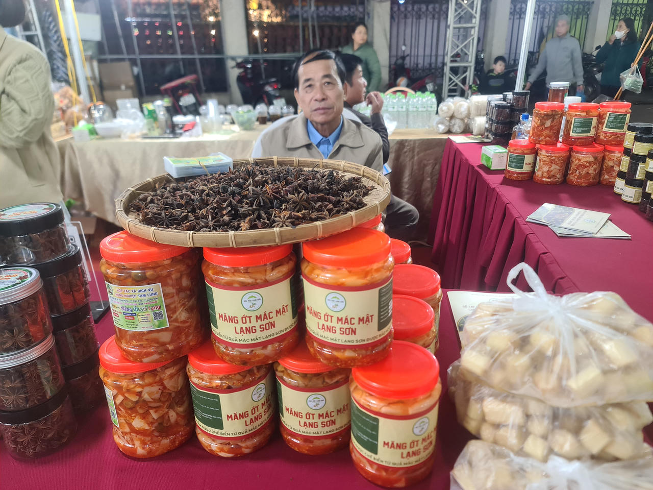 Đặc sắc hội chợ thương mại, du lịch quốc tế Việt - Trung