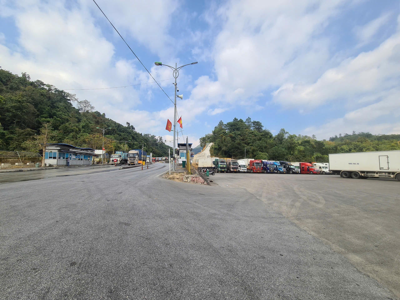 Bí thư tỉnh ủy Lạng Sơn kiểm tra việc thực hiện Cửa khẩu thông minh