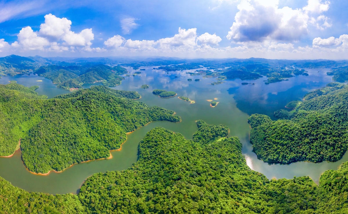 Ứng phó với thách thức bên ngoài, khó khăn bên trong, Bắc Giang vẫn đạt 10 kết quả nổi bật