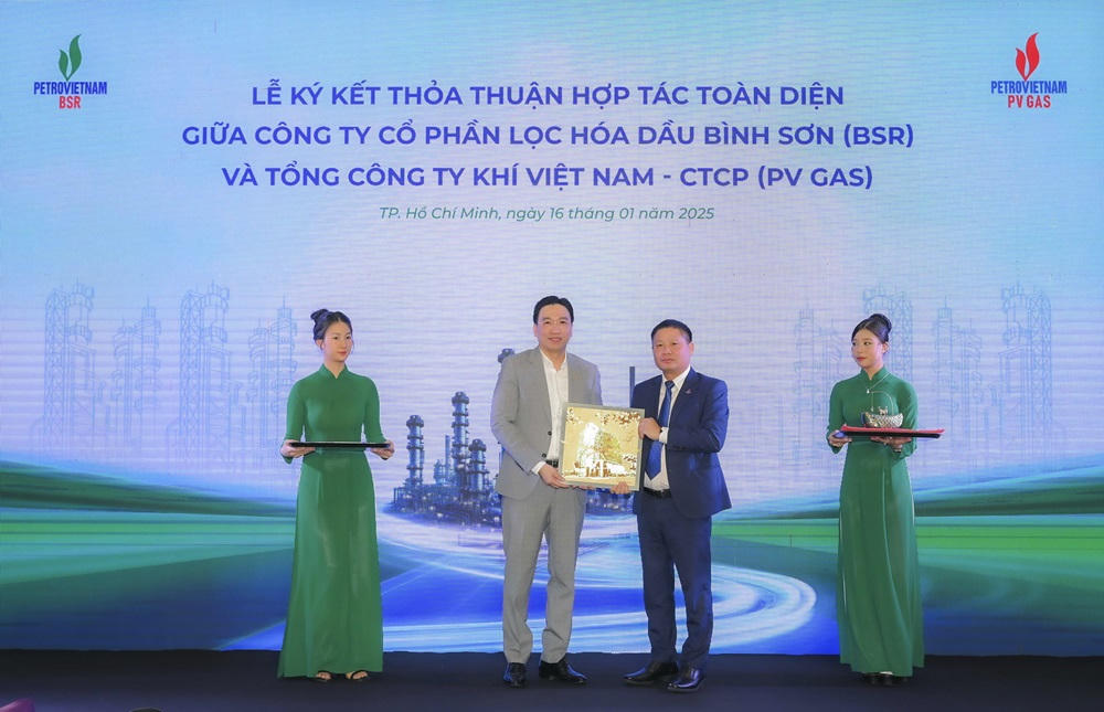 Hai đơn vị chủ lực ngành Dầu khí ký thỏa thuận hợp tác toàn diện