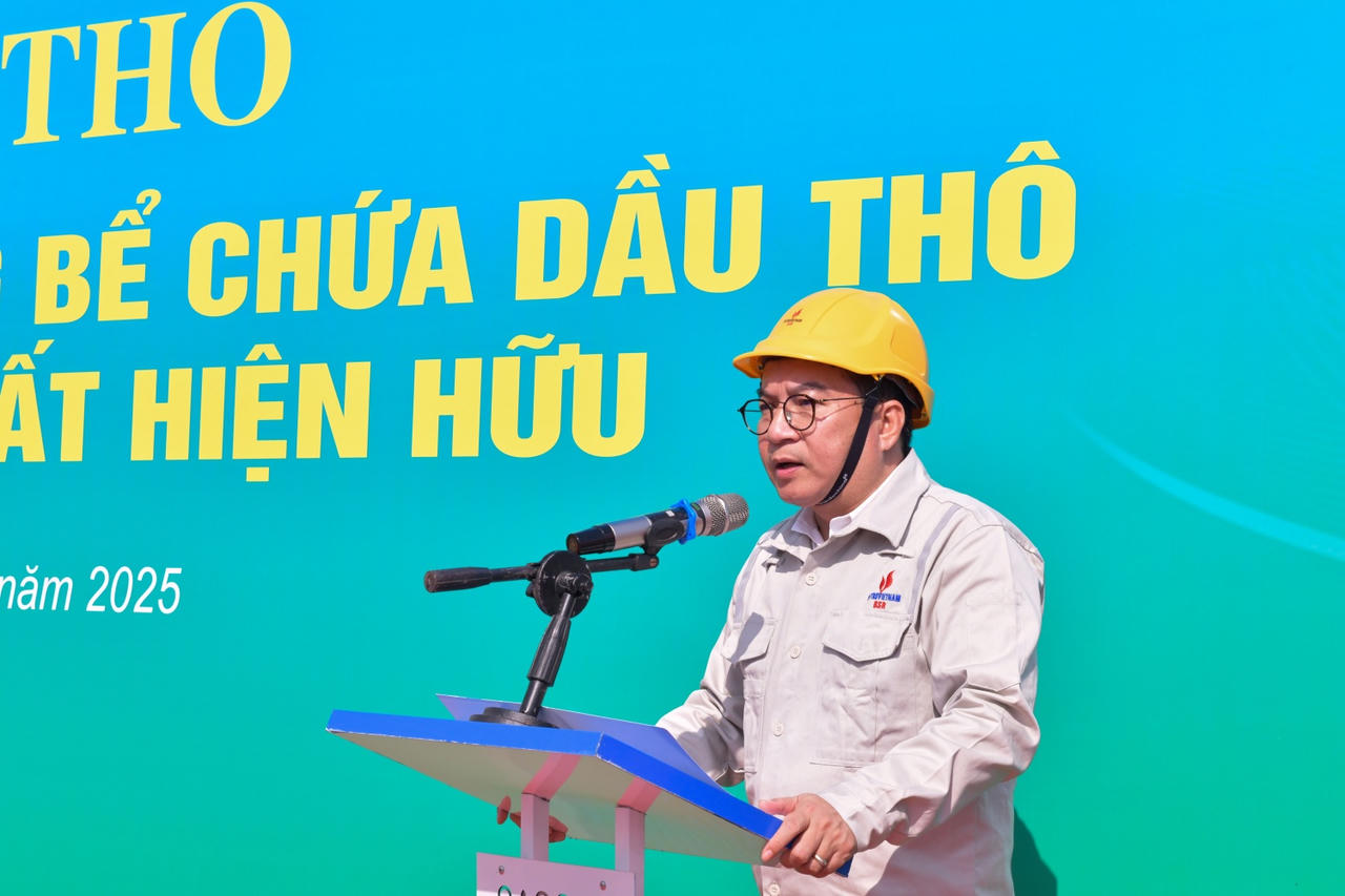 BSR xây dựng bổ sung bể chứa dầu thô cho Nhà máy lọc dầu Dung Quất