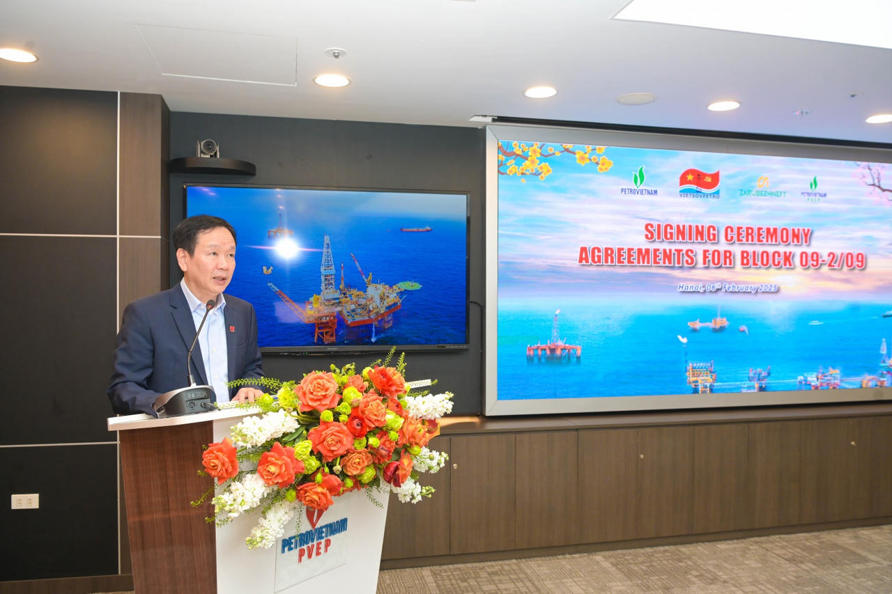 Hai 'ông lớn' dầu khí hợp tác khai thác mỏ dầu khí ở bể Cửu Long