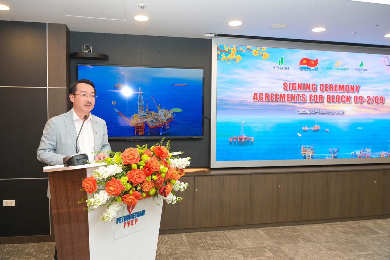 Hai 'ông lớn' dầu khí hợp tác khai thác mỏ dầu khí ở bể Cửu Long