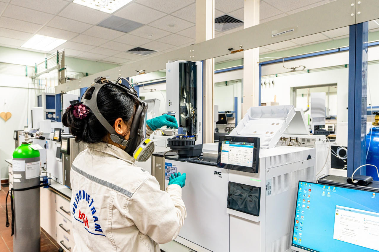 BSR đạt hai chứng nhận quốc tế về năng lượng tái tạo và giảm phát thải carbon