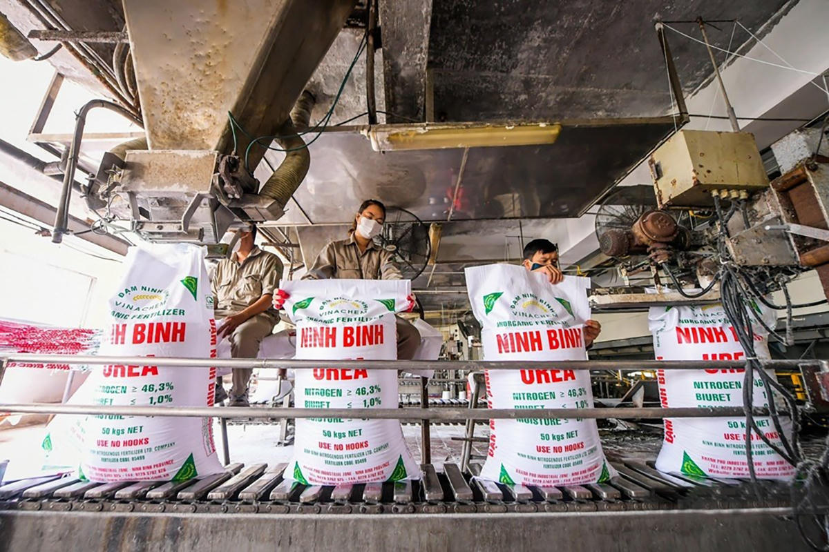 Petrovietnam và Vinachem ký kết hợp tác toàn diện