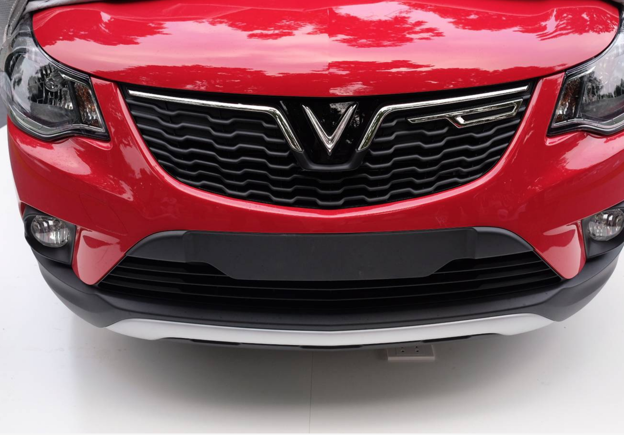 VinFast cho ra dòng sản phẩm VinFast Fadill và xe máy điện thông minh Klara.