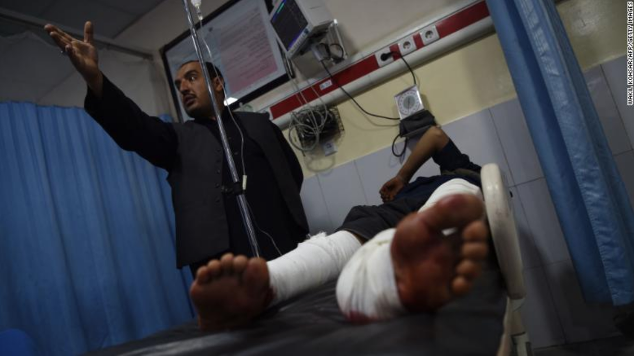 Ít nhất 25 người chết trong vụ tấn công vào tòa nhà chính phủ Afghanistan