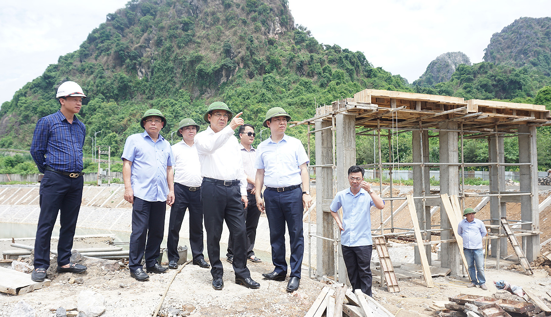 Quảng Ninh - Nam Định cấp tập ứng phó bão số 2