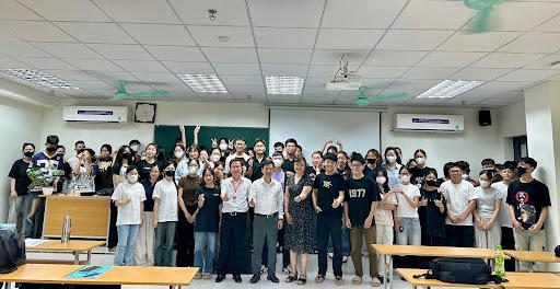 Sinh viên ngành TMĐT cần nắm vững quy định pháp lý để sẵn sàng cho tương lai