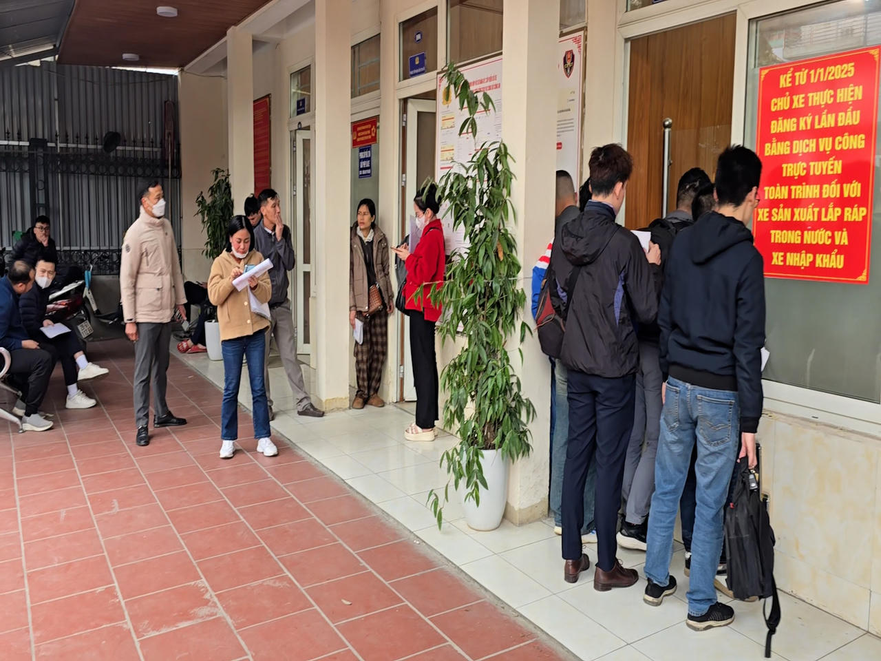 Không bắt buộc phải đổi biển số xe sau sáp nhập tỉnh