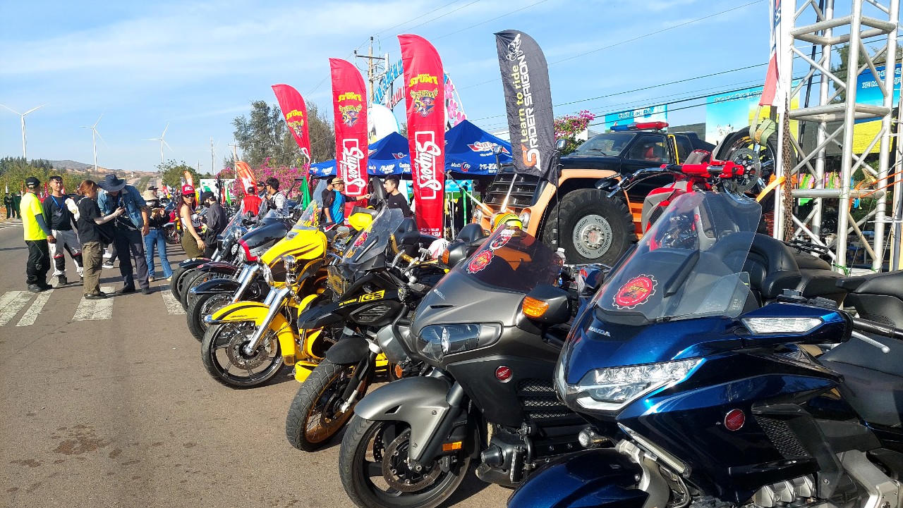 Khai mạc lễ hội Môtô lớn nhất tại Bình Thuận
