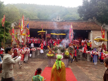 Đền Bà Triệu đón nhận bằng Di tích Quốc gia đặc biệt