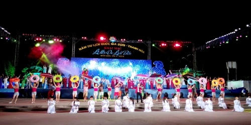 Sầm Sơn công bố "số máy nóng" mùa du lịch biển 2015