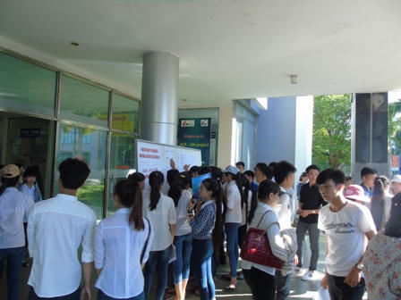 Phụ huynh, thí sinh hài lòng khi thi THPT tại Thanh Hóa