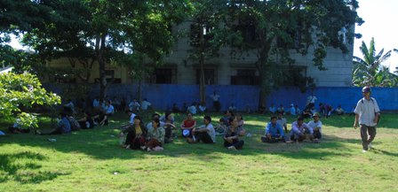 Phụ huynh, thí sinh hài lòng khi thi THPT tại Thanh Hóa