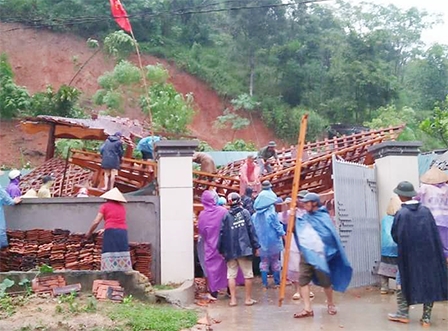 9 người chết do mưa lũ ở miền Trung