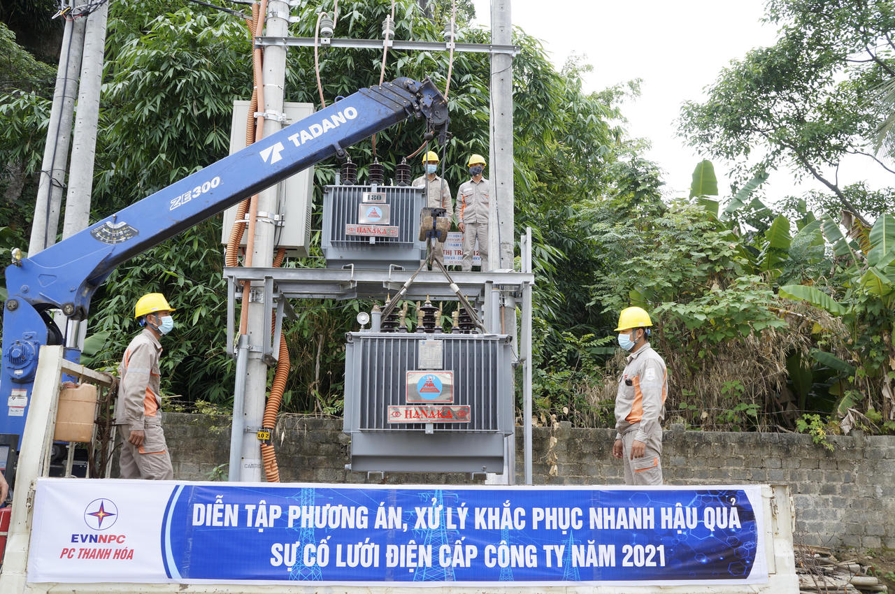 Ngành Điện lực Thanh Hóa diễn tập phòng, chống thiên tai và tìm kiếm cứu nạn năm 2021