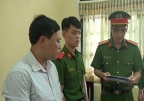 Bắt cán bộ kho bạc thiếu trách nhiệm gây hậu quả nghiêm trọng