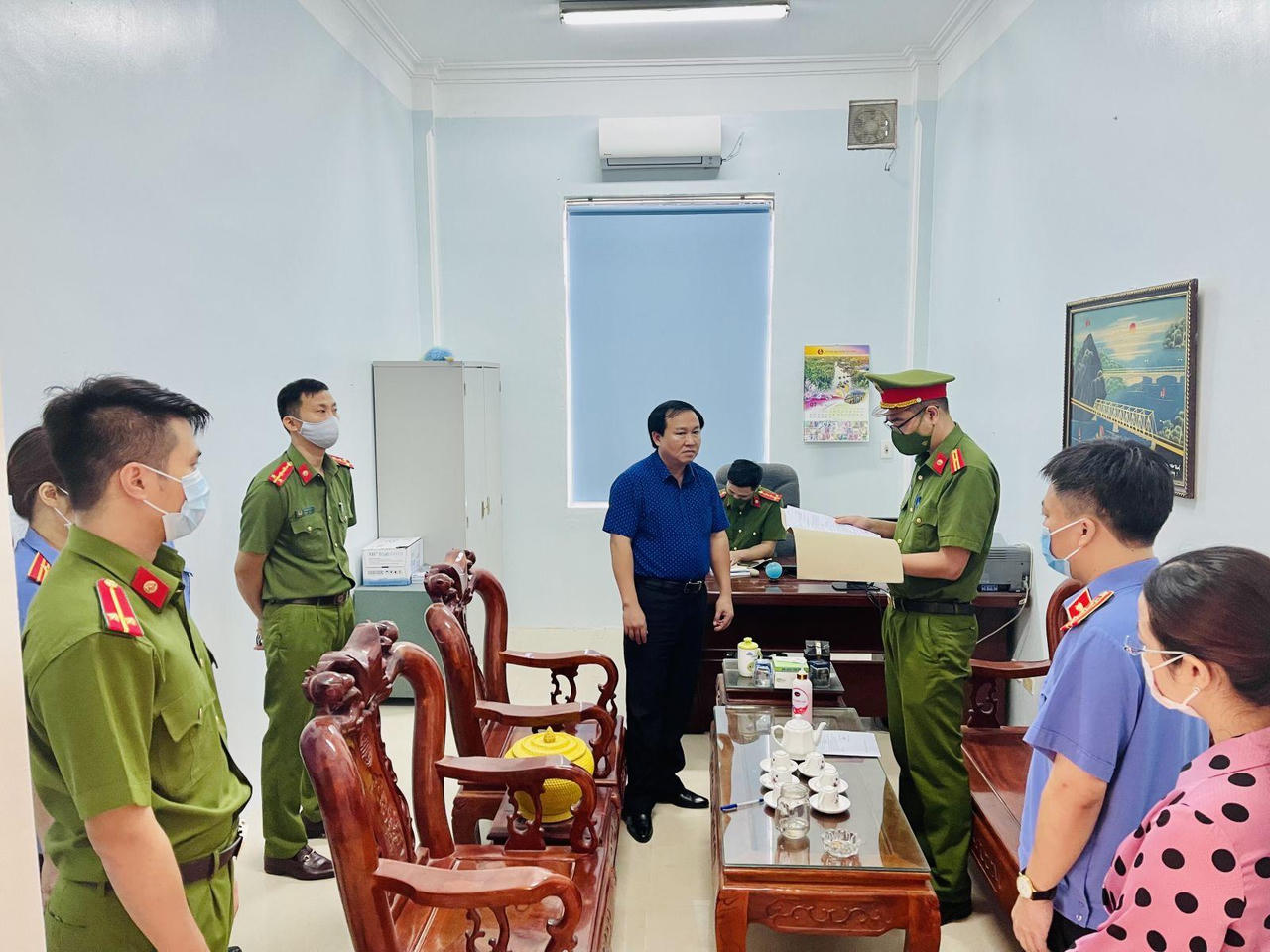 Bắt cán bộ kho bạc thiếu trách nhiệm gây hậu quả nghiêm trọng