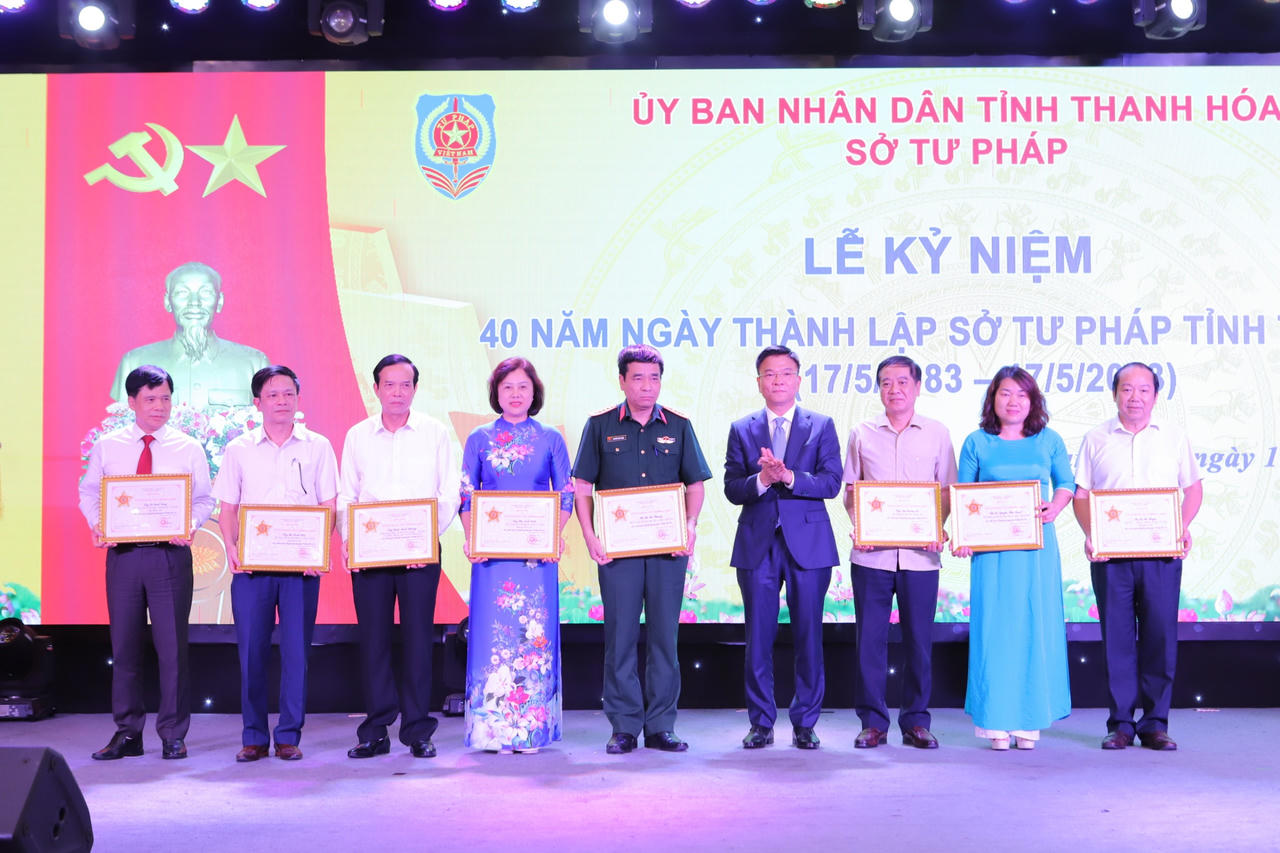 Bộ trưởng Lê Thành Long đánh giá cao thành quả 40 năm phát triển của Sở Tư pháp Thanh Hóa