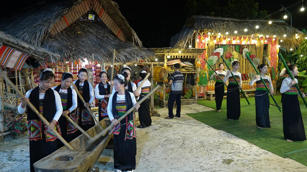 Thanh Hoá: Tập trung phát triển du lịch từng bước khẳng định vai trò, vị thế trong phát triển kinh tế - xã hội