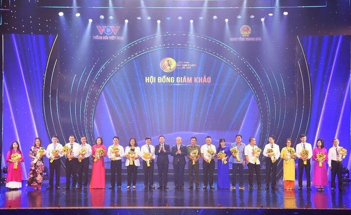 Khai mạc Liên hoan Phát thanh toàn quốc lần thứ XVI