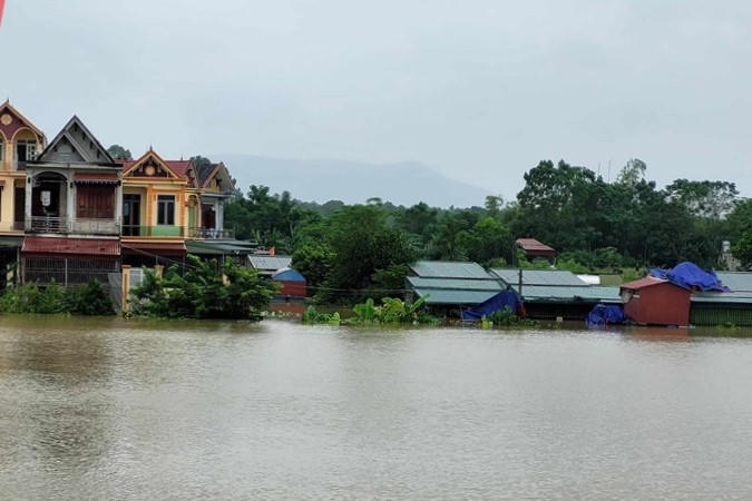 Thanh Hoá công bố tình trạng khẩn cấp trước diễn biến mưa lũ, sạt lở phức tạp