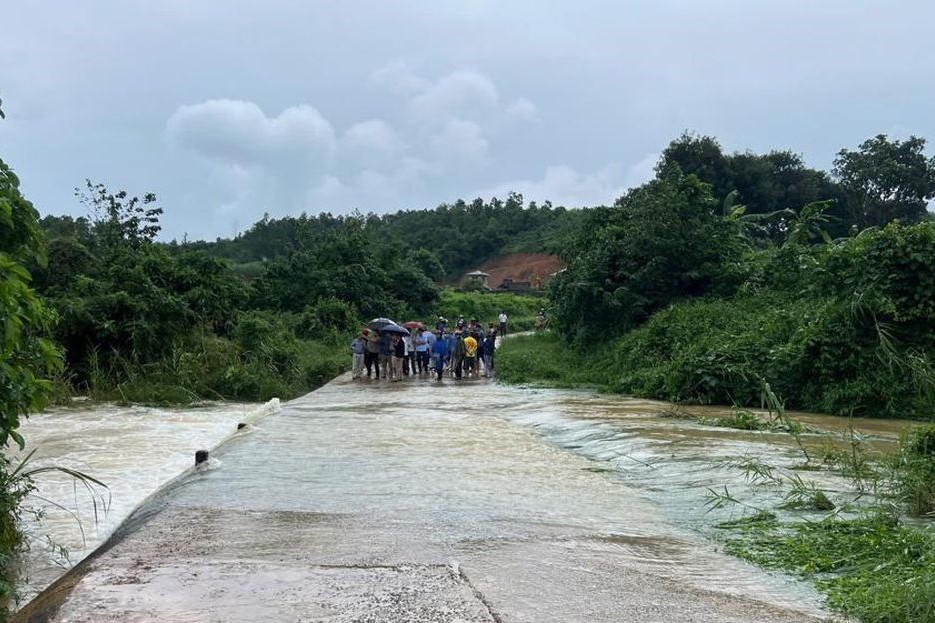 Thanh Hoá công bố tình trạng khẩn cấp trước diễn biến mưa lũ, sạt lở phức tạp