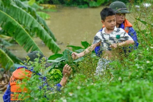 Thanh Hoá công bố tình trạng khẩn cấp trước diễn biến mưa lũ, sạt lở phức tạp