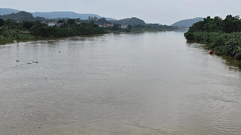 Thanh Hoá công bố tình trạng khẩn cấp trước diễn biến mưa lũ, sạt lở phức tạp