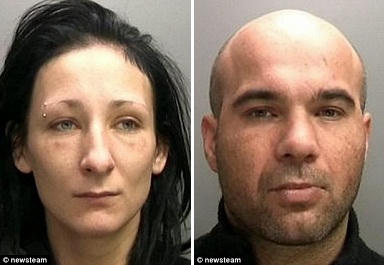 Cuộc sống bi thảm của cậu bé bị mẹ đẻ hành hạ đến chết