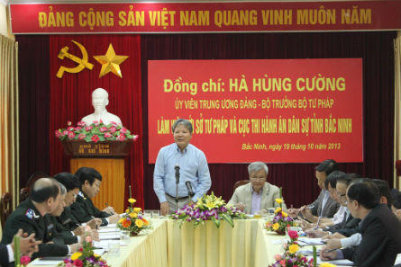 Quan tâm công tác cán bộ để Tư pháp và THADS vươn lên tầm cao mới