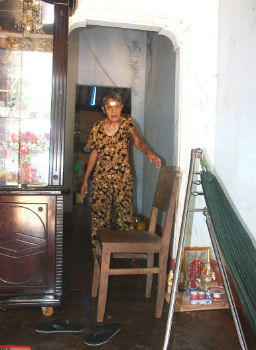 Liễu lĩnh vào nhà dân cướp của, cưỡng bức phụ nữ 