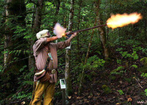 Vong mạng, tù tội vì sử dụng súng tự chế