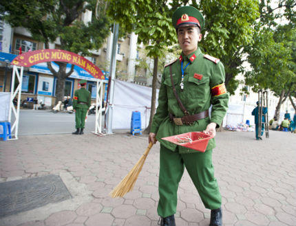 Cận cảnh trận địa pháo hoa lớn nhất thủ đô đêm Giao thừa