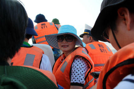 Thiêng liêng hai tiếng Chủ quyền