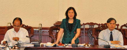 Sửa đổi Bộ luật Dân sự năm 2005: Không “bỏ rơi” hộ gia đình và tổ hợp tác