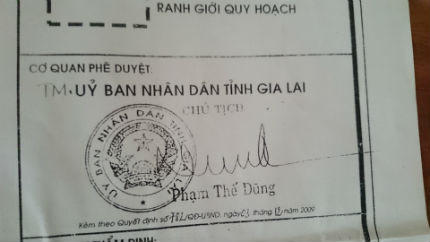 Doanh nghiệp điêu đứng vì chính quyền tiền hậu bất nhất