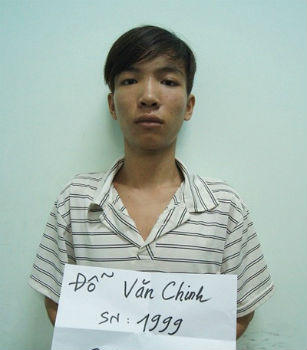 Đâm chết 1 người, khiến 2 người khác thương nặng vì bị nhắc nhở tiếng nẹt pô