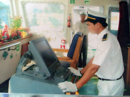 Thuyền trưởng tàu Sunrise 689 từng bị cướp biển Somali giam ở châu Phi 8 tháng