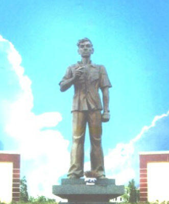 Kỉ niệm 100 năm ngày sinh đồng chí Lý Tự Trọng: Sống mãi tuổi 17