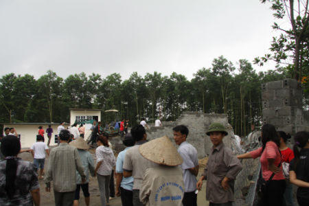 “Quan” dựng nhà sàn, dân “trồng” xưởng gạch trên đất nông nghiệp