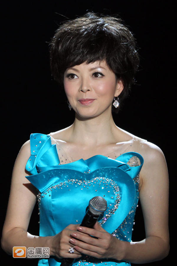 Những người đẹp từng “qua tay” Chu Vĩnh Khang