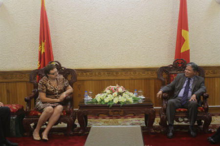 Bộ trưởng Hà Hùng Cường tiếp xã giao Đoàn Bộ Tư pháp Liên bang Nga