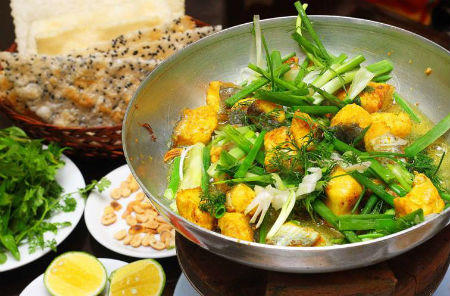 "Loạn giá" cá "Tiến vua"