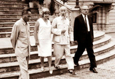 “Tôi đến từ Hà Nội…”