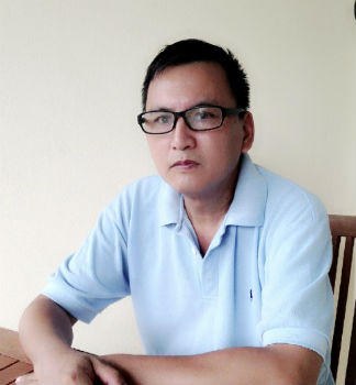 "Chúng ta đang dựa dẫm  vào thần, thánh quá nhiều”!